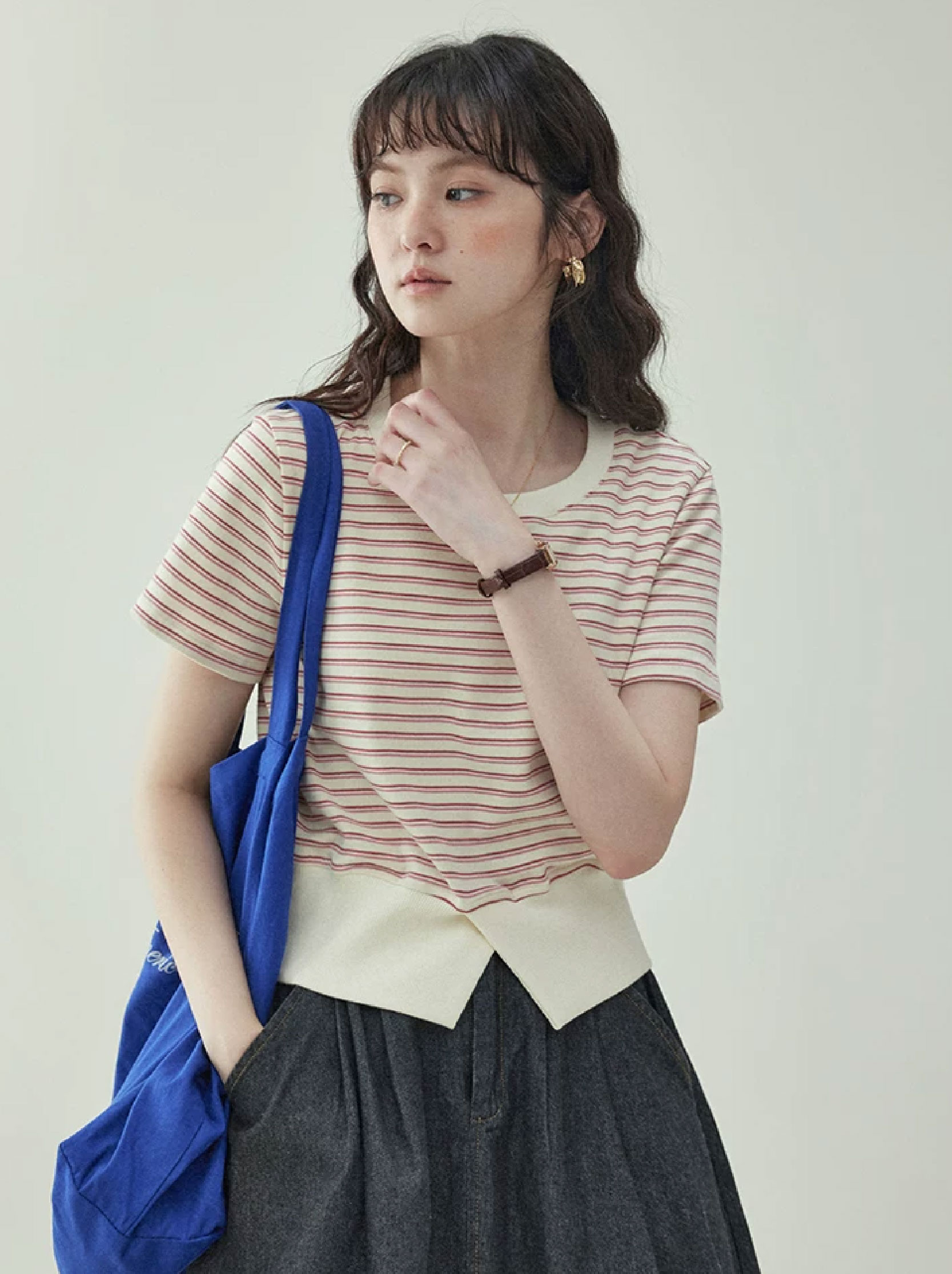 甜美條紋收腰短T恤女夏季新款開叉短袖上衣