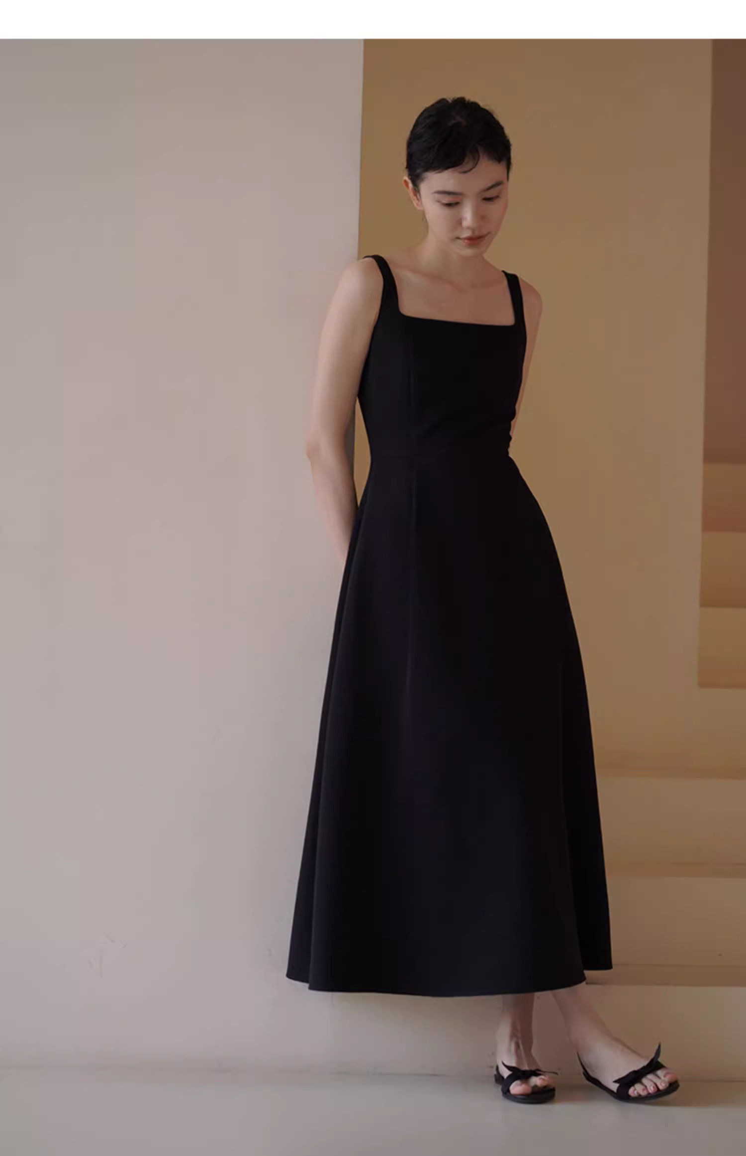 優雅赫本風小黑裙高腰分割拼接氣質方領背心A字洋裝女