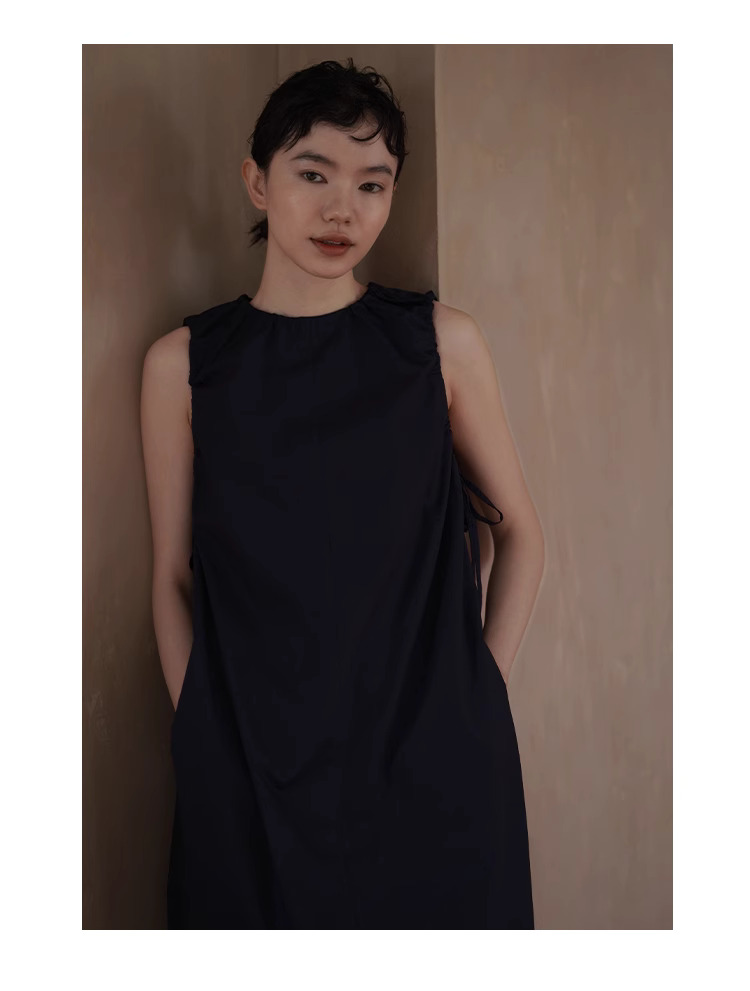 領口袖籠抽繩可調式工裝感寬鬆顯瘦圓領a字版型洋裝女