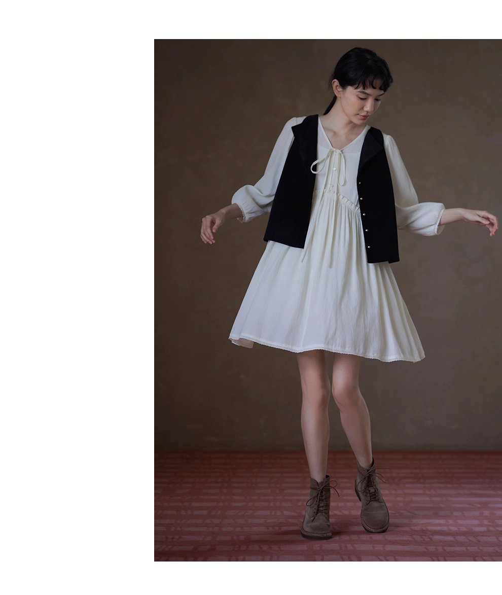 秋來雲雀飄逸洋裝顯瘦V領帶高腰拼接法式浪漫裙女