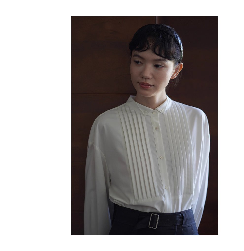 復古回潮小翻領精緻塔克線門襟經典H版型顯瘦通勤襯衫女