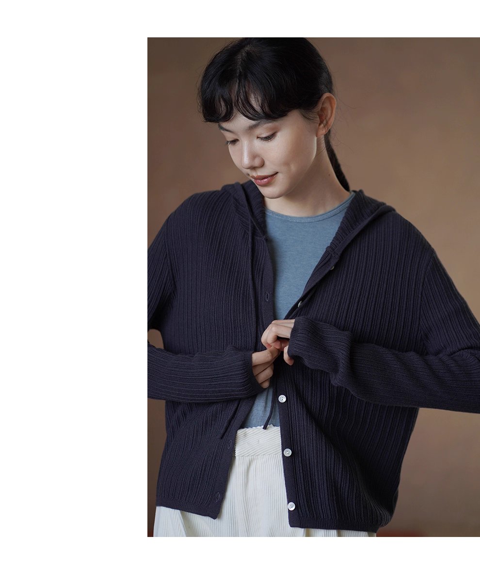 48支超細美利奴羊毛混紡顯瘦坑條織法寬鬆連帽針織開襟衫