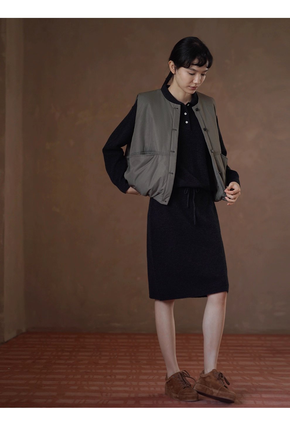 輕量保暖馬甲寬鬆H身型短款疊穿搭檔休閒圓領棉服外套女