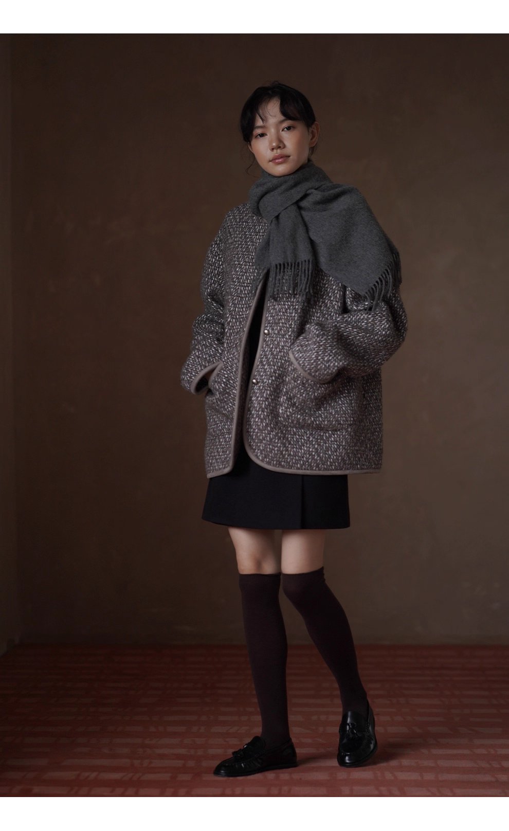 桑蠶絲綿羊毛混紡編織香香肌理寬鬆輪廓一手長夾棉大衣,桑蠶絲綿羊毛混紡編織香香肌理寬鬆輪廓一手長夾棉大衣,HBEW5095,桑蠶絲綿羊毛混紡編織香香肌理寬鬆輪廓一手長夾棉大衣,小香編織,羊毛混紡