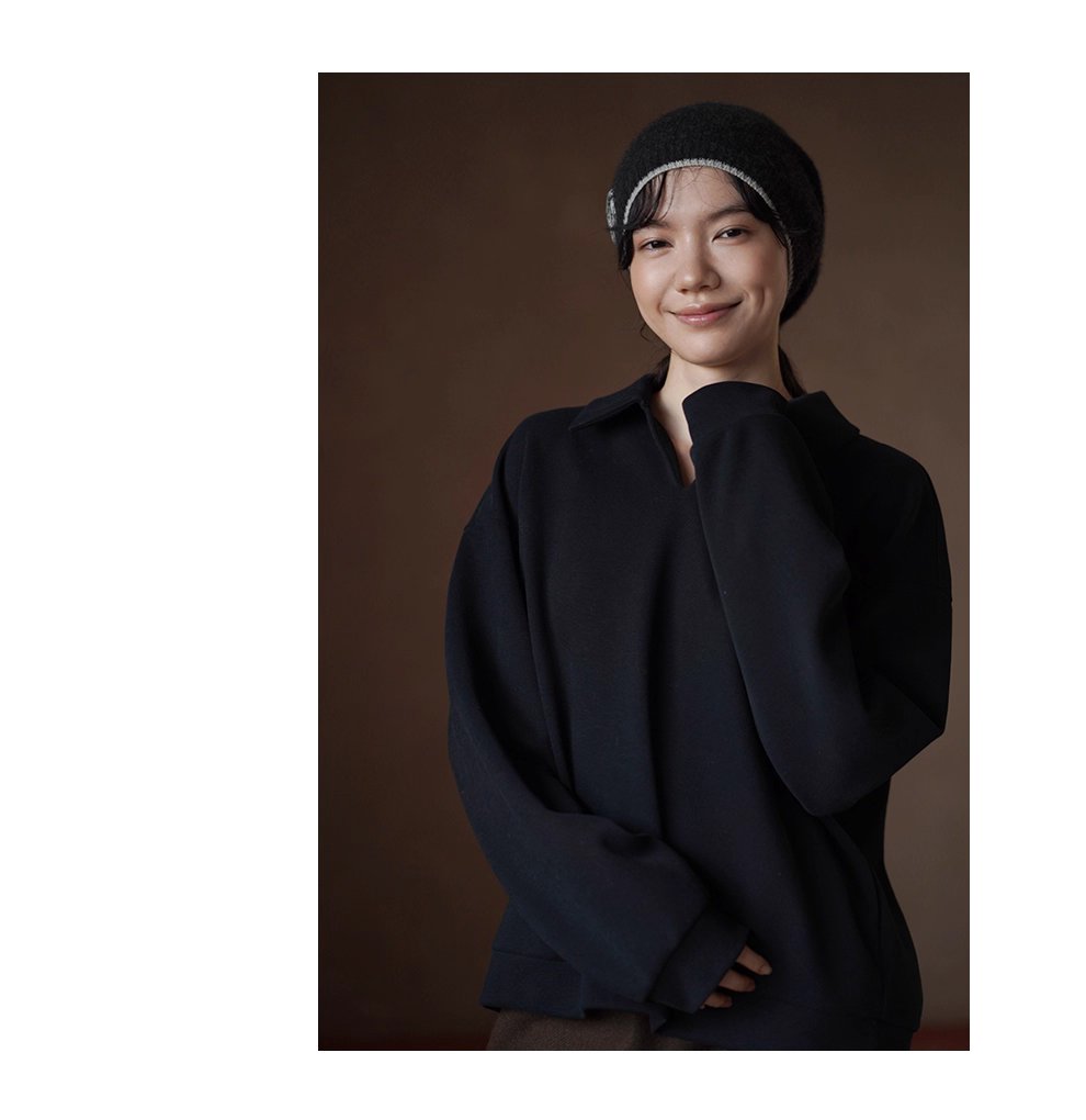 綿軟空氣層上衣經典POLO領寬鬆落肩顯瘦內搭休閒衛衣女,綿軟空氣層上衣經典POLO領寬鬆落肩顯瘦內搭休閒衛衣女,HBEW1129,綿軟空氣層上衣經典POLO領寬鬆落肩顯瘦內搭休閒衛衣女,POLO領,舒適面料