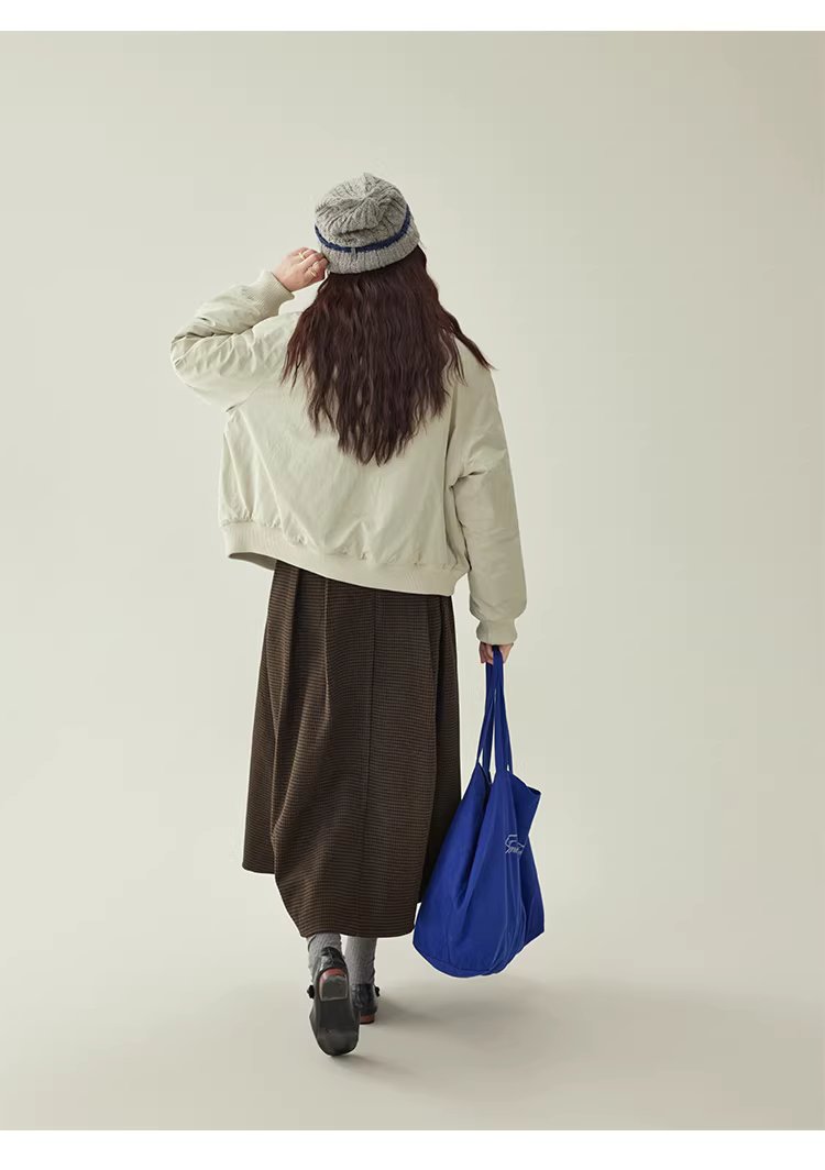 時尚雙面穿間棉絎繡外套女冬季新款百搭長袖上衣,時尚雙面穿間棉絎繡外套女冬季新款百搭長袖上衣,HBEW5104,時尚雙面穿間棉絎繡外套女冬季新款百搭長袖上衣,雙面穿,波浪車線