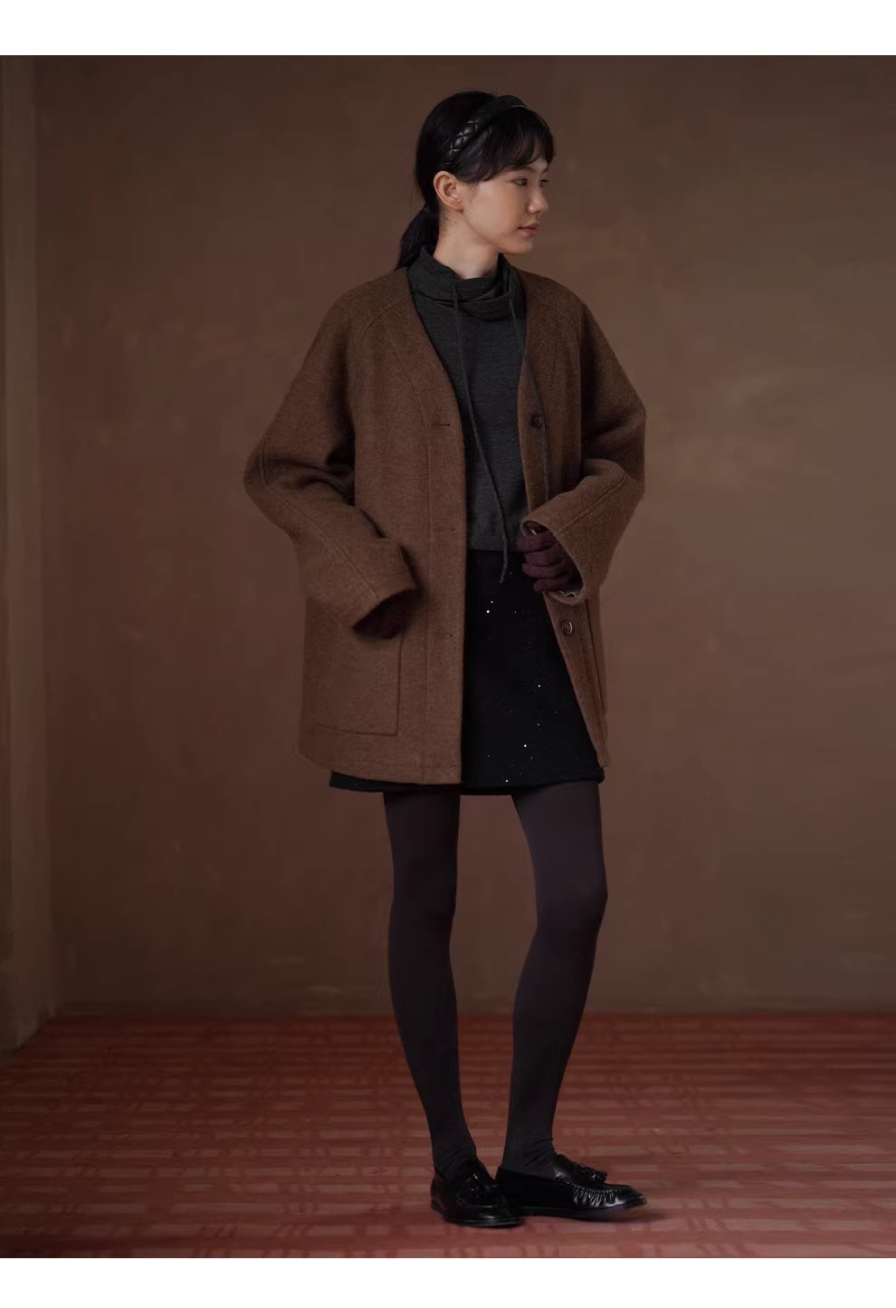 法式超細綿羊毛混紡疊量鬆弛堆堆領針織內搭合身上衣女,法式超細綿羊毛混紡疊量鬆弛堆堆領針織內搭合身上衣女,HBEW1167,法式超細綿羊毛混紡疊量鬆弛堆堆領針織內搭合身上衣女,連帽抽繩,羊毛混紡