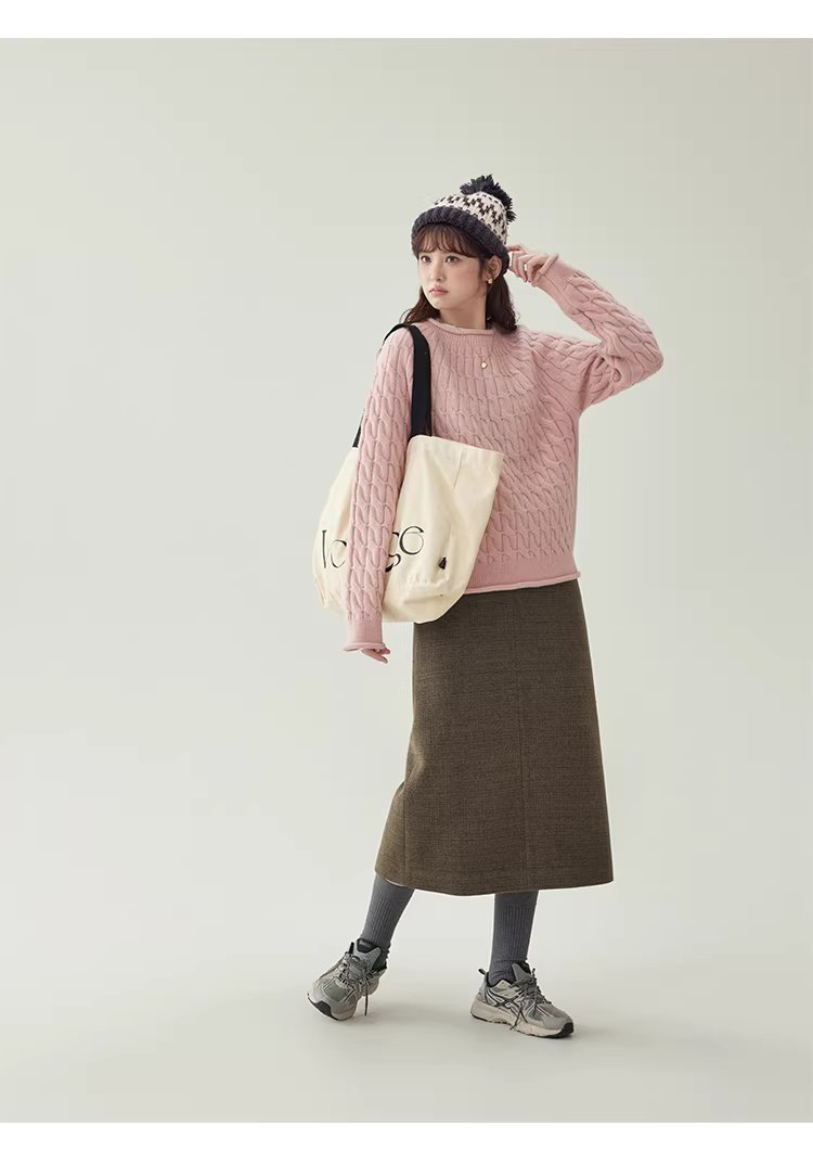 粉紅扭花捲邊長袖毛衣女25冬季新款甜美圓領上衣,粉紅扭花捲邊長袖毛衣女25冬季新款甜美圓領上衣,HBEW1188,粉紅扭花捲邊長袖毛衣女25冬季新款甜美圓領上衣,捲邊衣襬,扭花針織