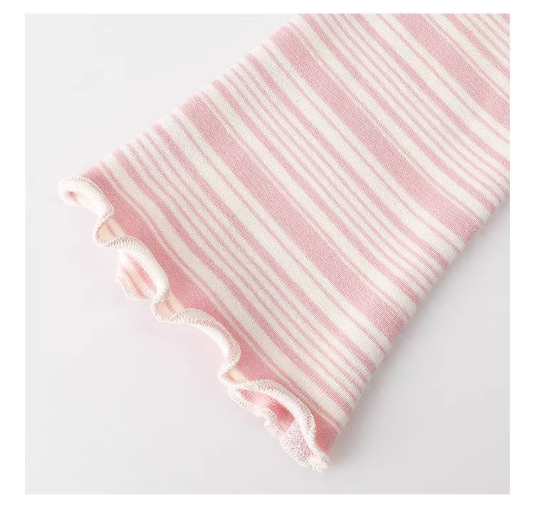 粉紅條紋花邊喇叭袖T恤女冬季新款修身內搭上衣,粉紅條紋花邊喇叭袖T恤女冬季新款修身內搭上衣,HBEW1195,粉紅條紋花邊喇叭袖T恤女冬季新款修身內搭上衣,橫紋設計,修身版型