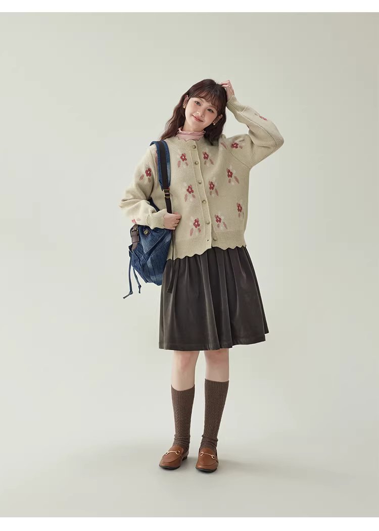 漸層小花加厚毛衣開襟衫女冬季新款蕾絲單排扣上衣,漸層小花加厚毛衣開襟衫女冬季新款蕾絲單排扣上衣,HBEW1196,漸層小花加厚毛衣開襟衫女冬季新款蕾絲單排扣上衣,花邊衣襬,小花針織