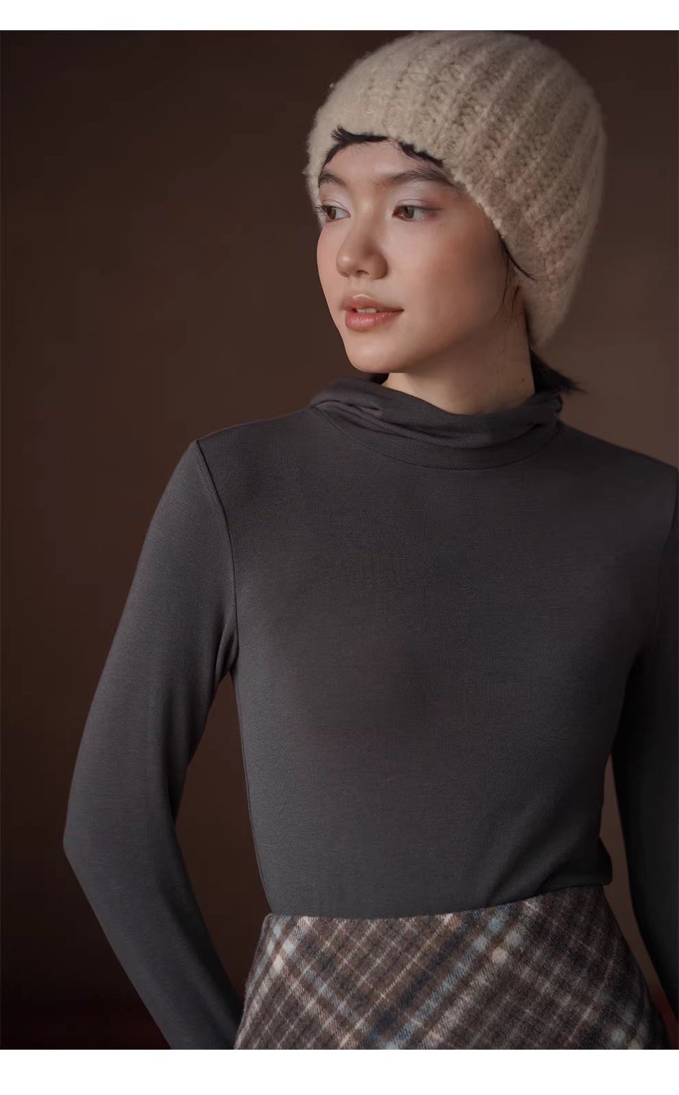 黃金內搭綿羊毛萊賽爾混紡彈性修身正肩高領連帽上衣女,黃金內搭綿羊毛萊賽爾混紡彈性修身正肩高領連帽上衣女,HBEW1201,黃金內搭綿羊毛萊賽爾混紡彈性修身正肩高領連帽上衣女,簡約合身,羊毛混紡