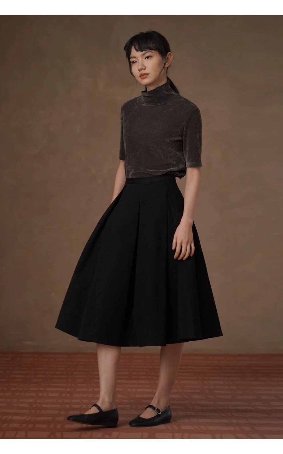 柔光完美優雅上衣低調絲絨T恤中袖高領合身通勤顯瘦內搭,柔光完美優雅上衣低調絲絨T恤中袖高領合身通勤顯瘦內搭,HBFS1026,柔光完美優雅上衣低調絲絨T恤中袖高領合身通勤顯瘦內搭,細膩柔光,高領修飾