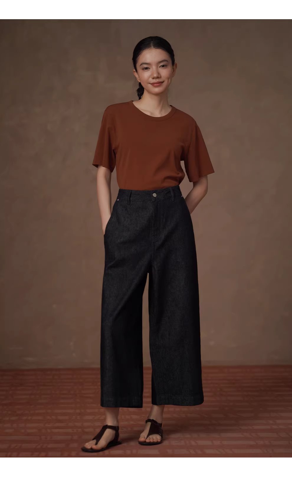 點亮沉悶顯白濾鏡簡約基本款圓領軟糯親膚彈性短袖T恤女,點亮沉悶顯白濾鏡簡約基本款圓領軟糯親膚彈性短袖T恤女,HBFS1038,點亮沉悶顯白濾鏡簡約基本款圓領軟糯親膚彈性短袖T恤女,顯白百搭,暖棕復古