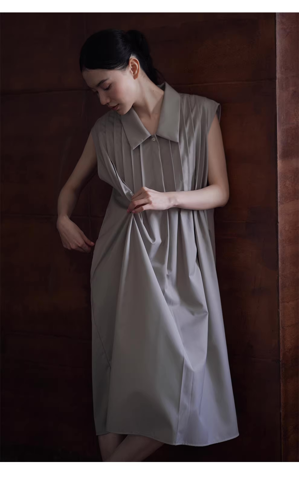 精準定壓塔克線門襟寬鬆H型無袖顯瘦搭通勤襯衫洋裝女,精準定壓塔克線門襟寬鬆H型無袖顯瘦搭通勤襯衫洋裝女,HBFS7021,精準定壓塔克線門襟寬鬆H型無袖顯瘦搭通勤襯衫洋裝女,塔克壓線,飄逸裙襬