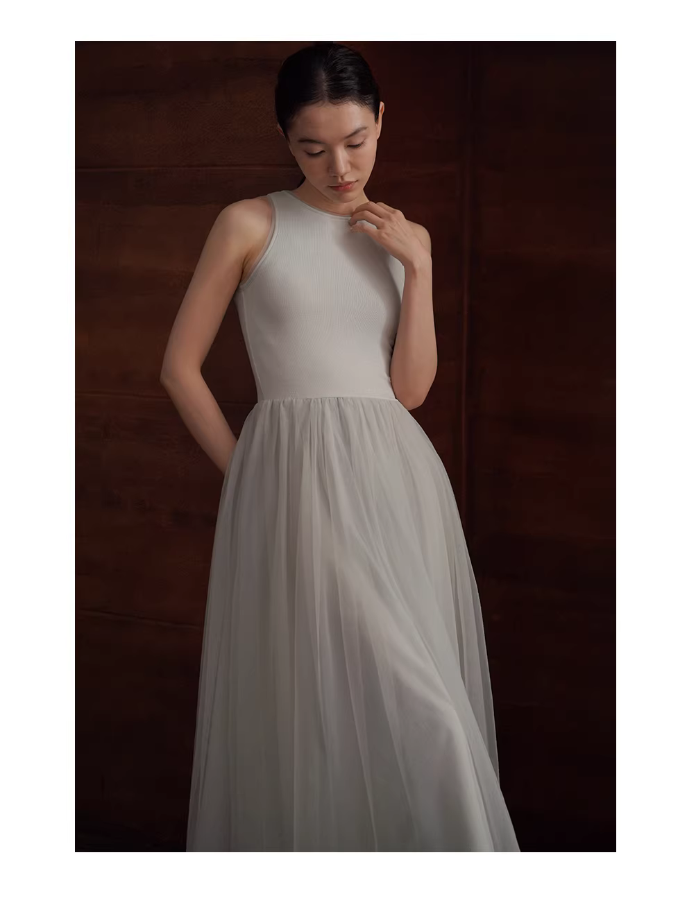 浪漫仲夏夜朦朧夢幻網紗大裙擺拼接彈性無袖圓領洋裝,浪漫仲夏夜朦朧夢幻網紗大裙擺拼接彈性無袖圓領洋裝,HBFS7029,浪漫仲夏夜朦朧夢幻網紗大裙擺拼接彈性無袖圓領洋裝,溫柔仙氣,上貼下寬