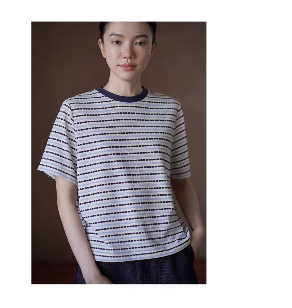 波點塗鴉筆條紋撞色領口趣味T恤寬鬆短袖圓領休閒上衣女,波點塗鴉筆條紋撞色領口趣味T恤寬鬆短袖圓領休閒上衣女,HBFS1081,波點塗鴉筆條紋撞色領口趣味T恤寬鬆短袖圓領休閒上衣女,寬鬆舒服,撞色亮點