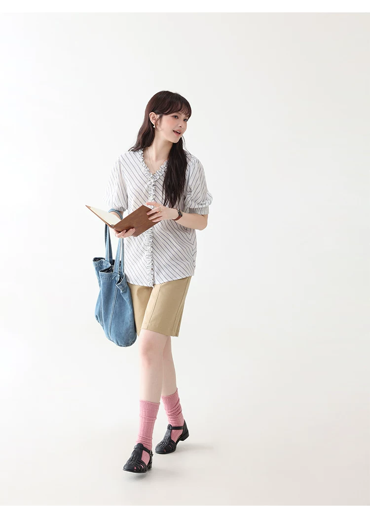 藍條紋v領木耳邊襯衫女夏季新款純棉五分袖上衣,藍條紋v領木耳邊襯衫女夏季新款純棉五分袖上衣,HBFS1098,藍條紋v領木耳邊襯衫女夏季新款純棉五分袖上衣,荷葉邊領,全棉面料