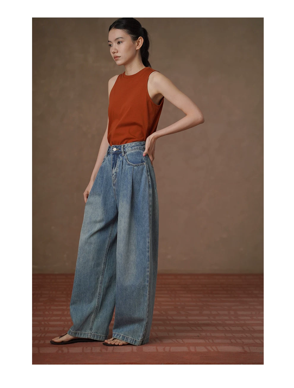 美式復古回潮柔軟水洗寬鬆立體顯瘦剪裁慵懶高腰牛仔褲,美式復古回潮柔軟水洗寬鬆立體顯瘦剪裁慵懶高腰牛仔褲,HBFS3029,美式復古回潮柔軟水洗寬鬆立體顯瘦剪裁慵懶高腰牛仔褲,硬挺適中,闊腿慵懶