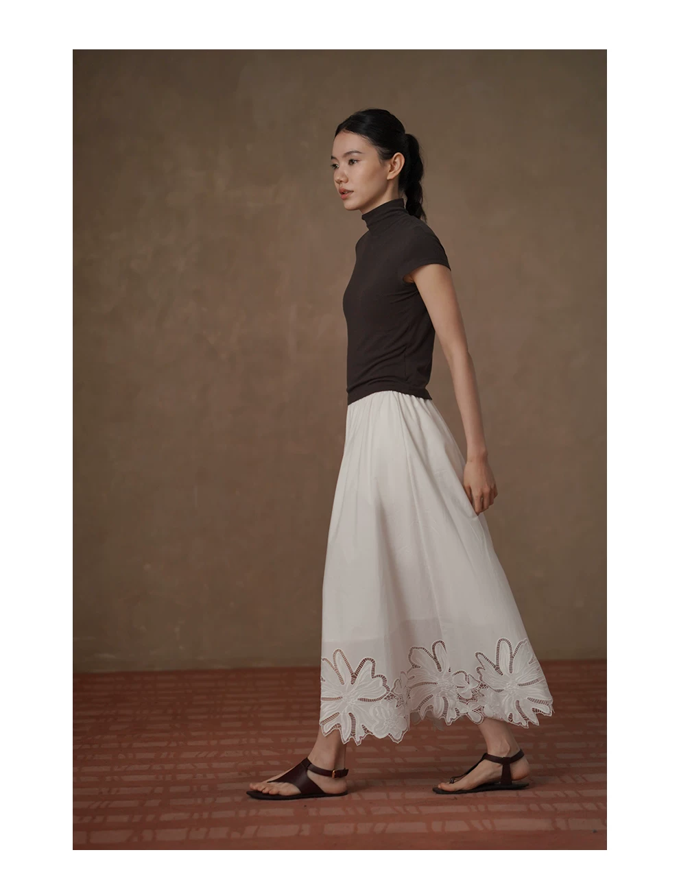 假日漫步定位刺繡蕾絲高支棉鬆緊腰頭長款顯瘦半身裙女,假日漫步定位刺繡蕾絲高支棉鬆緊腰頭長款顯瘦半身裙女,HBFS2022,假日漫步定位刺繡蕾絲高支棉鬆緊腰頭長款顯瘦半身裙女,純棉親膚,A字修身