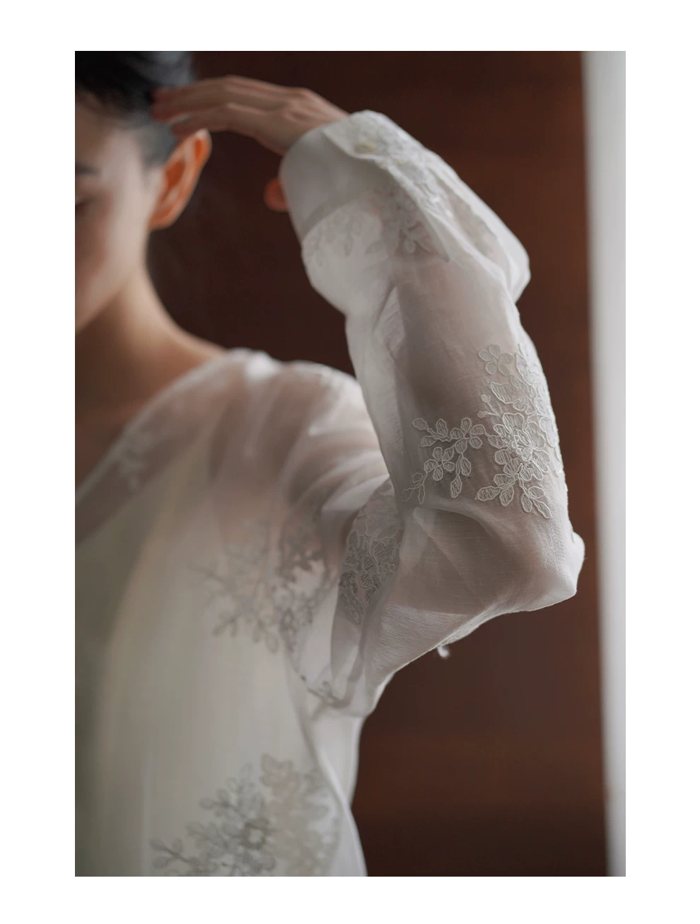 雕琢夏日重工刺繡提花萊賽爾亞麻長袖薄款長袖V領罩衫女,雕琢夏日重工刺繡提花萊賽爾亞麻長袖薄款長袖V領罩衫女,HBFS1160,雕琢夏日重工刺繡提花萊賽爾亞麻長袖薄款長袖V領罩衫女,重工繡花,微透顯瘦