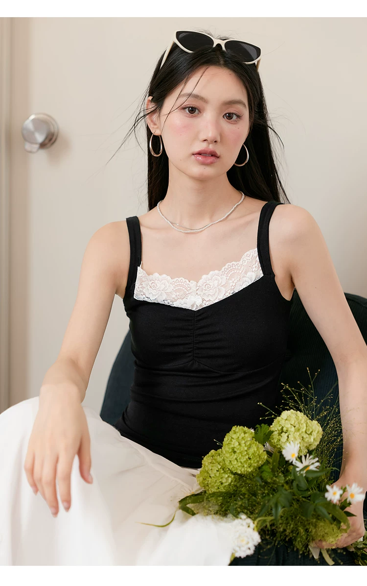 大尺碼黑色吊帶無袖上衣2026新款蕾絲拼接背心女外穿夏季小衫,大尺碼黑色吊帶無袖上衣2026新款蕾絲拼接背心女外穿夏季小衫,HBFS1223,大尺碼黑色吊帶無袖上衣2026新款蕾絲拼接背心女外穿夏季小衫,中大尺碼,蕾絲拼接