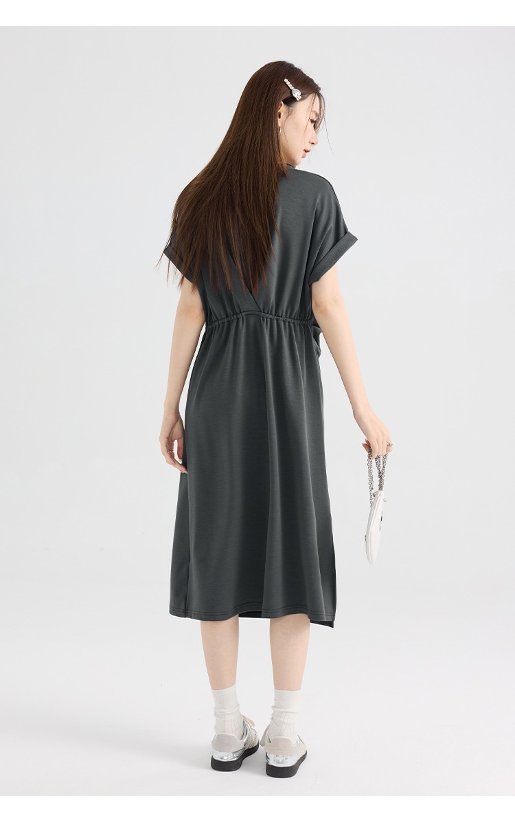 大尺碼收腰T卹裙小眾設計感洋裝新品女灰色休閒裙連身裙