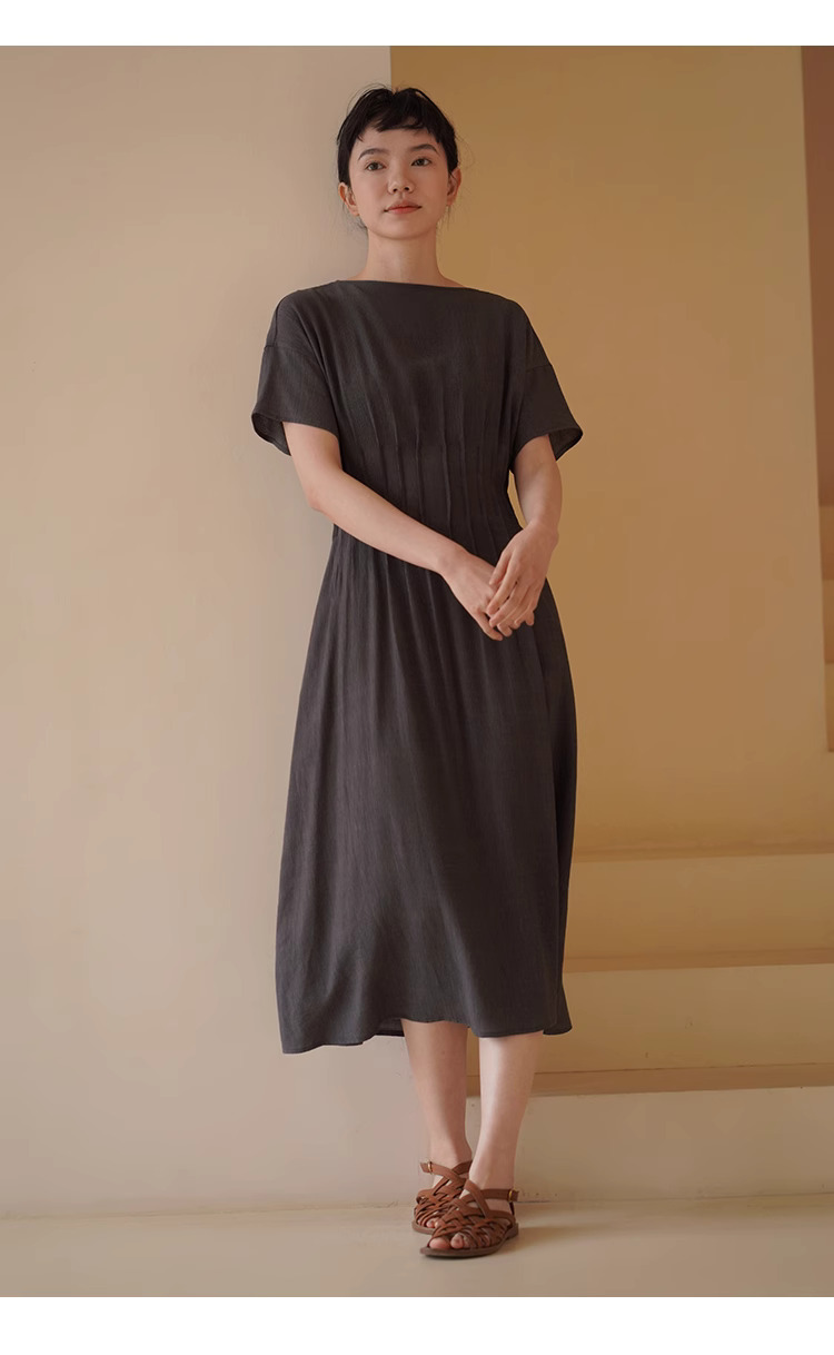 溫潤水墨畫立體打攬收腰工藝顯瘦落肩氣質通勤連身裙女
