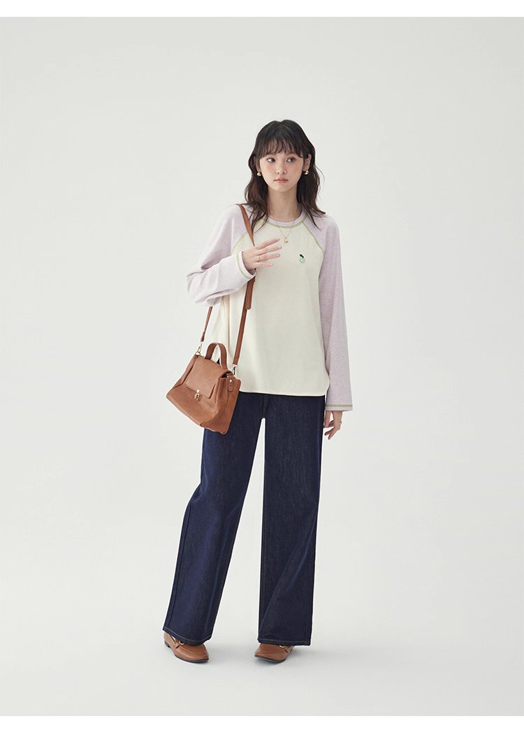 撞色插肩長袖側開叉T恤女秋季新款減齡刺繡上衣