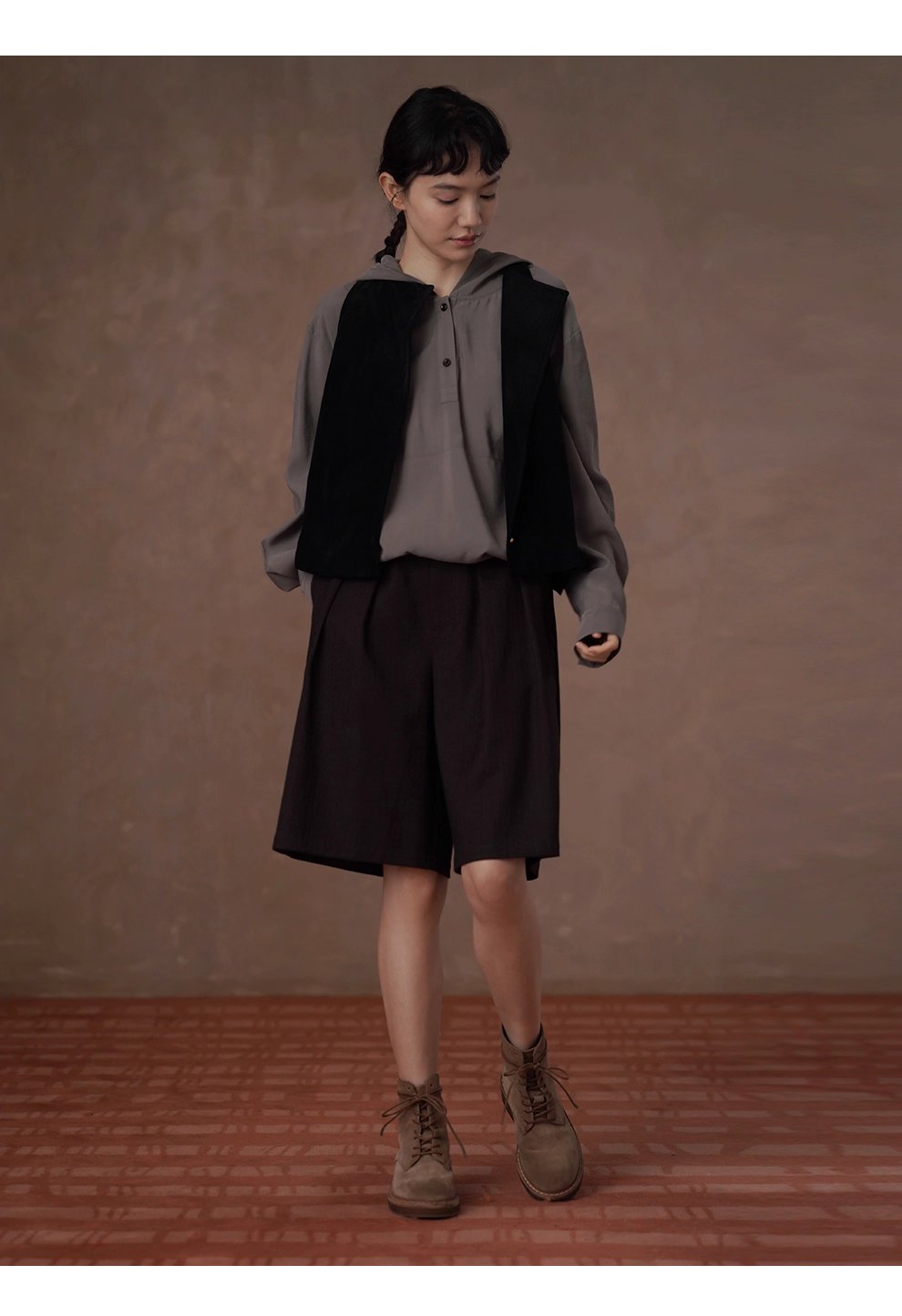 垂爽絲滑綿軟手感顯瘦寬鬆上衣半門襟休閒連帽長袖襯衫