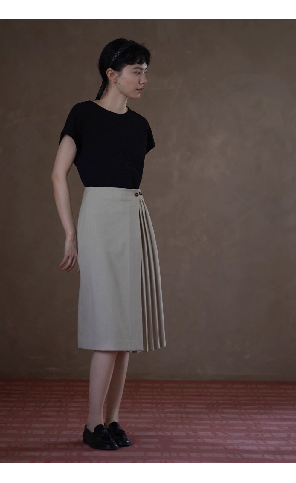 法式通勤一片圍裹式寬鬆直筒高腰不對稱壓褶顯瘦半身裙