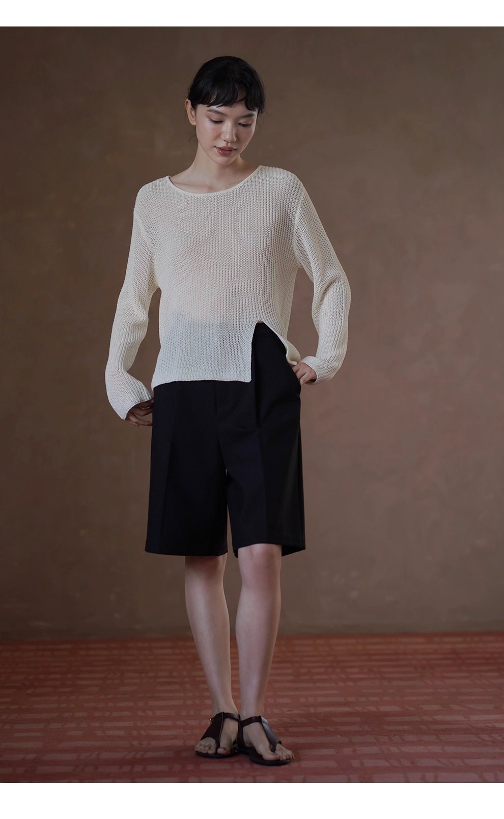 晴空白塔針織鏤空編織肌理感寬鬆顯瘦開叉長袖通勤罩衫