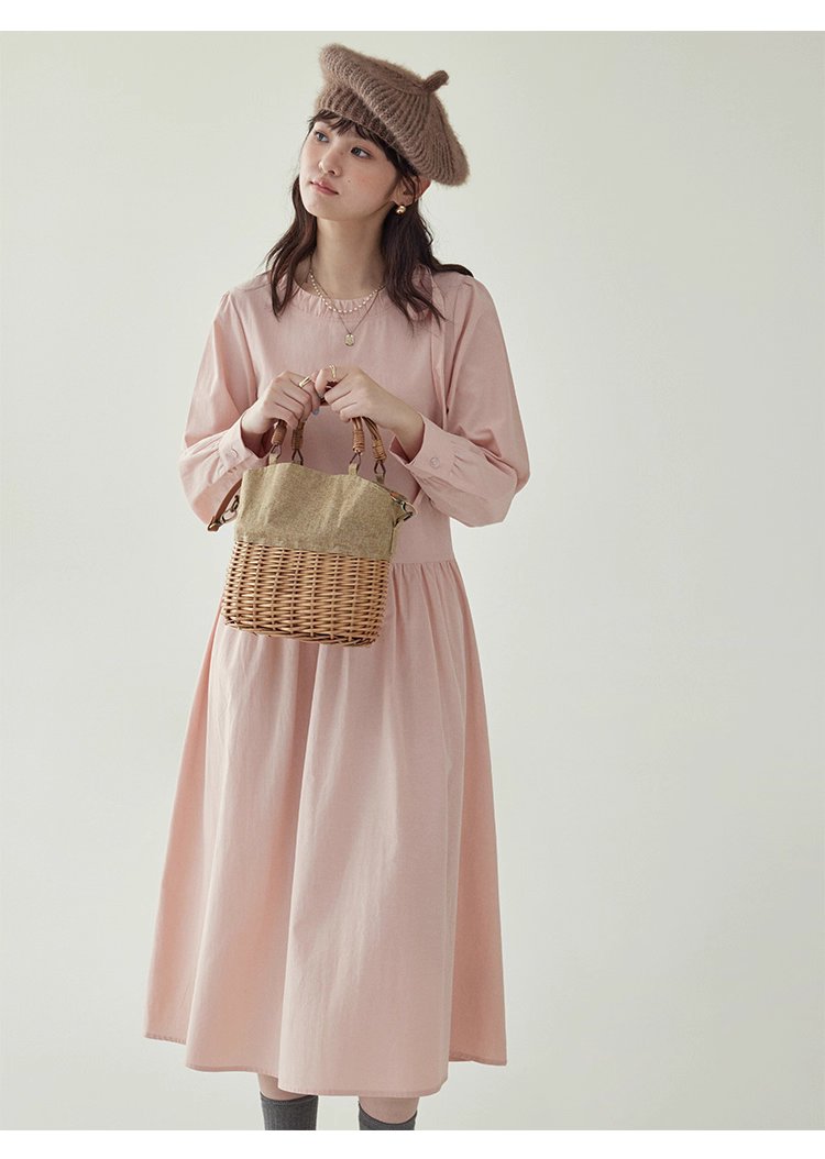 法式繫帶圓領粉紅洋裝女秋新款長袖a字中長裙