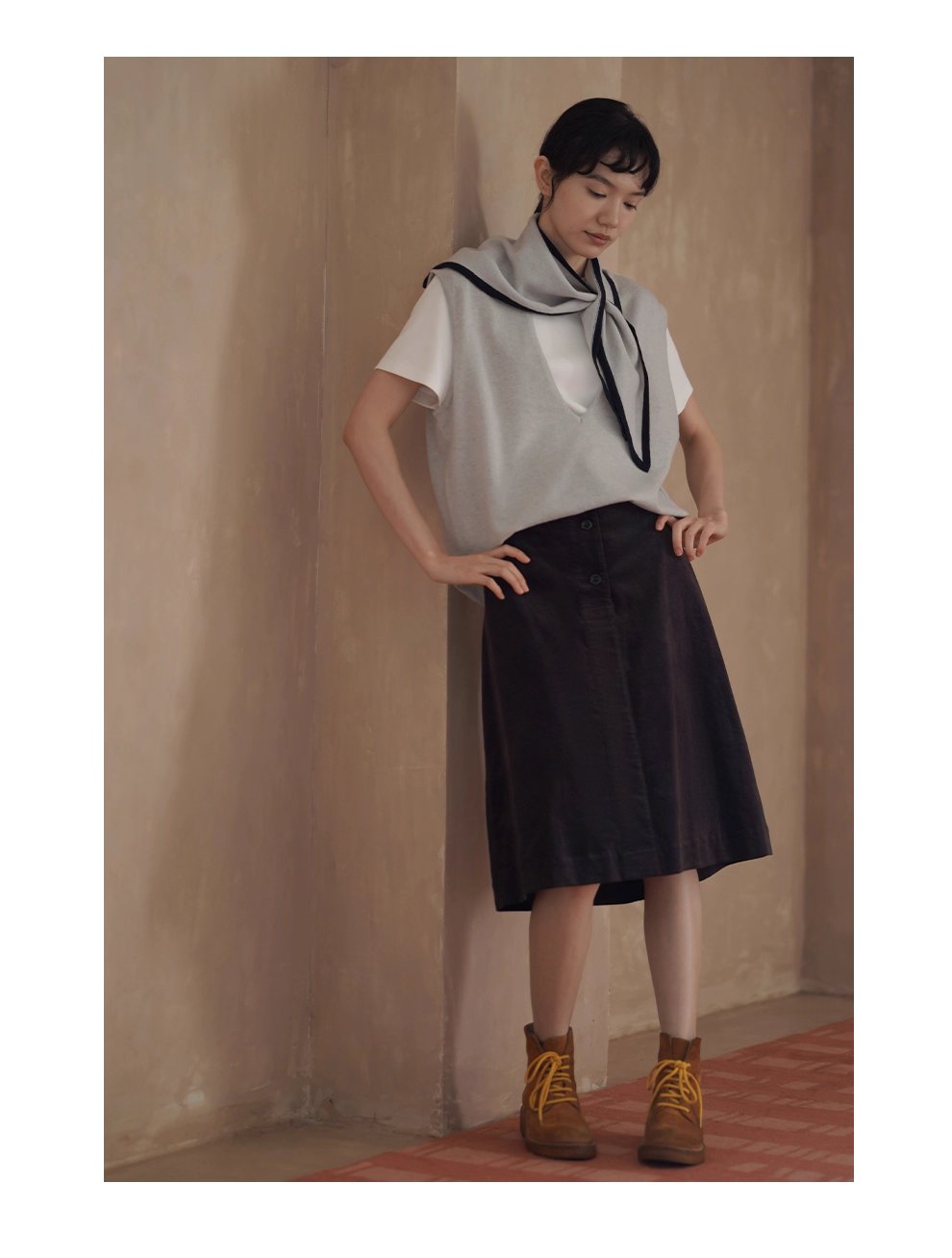 時髦放大鏡100羊毛深v領針織寬鬆疊穿簡約通勤背心女