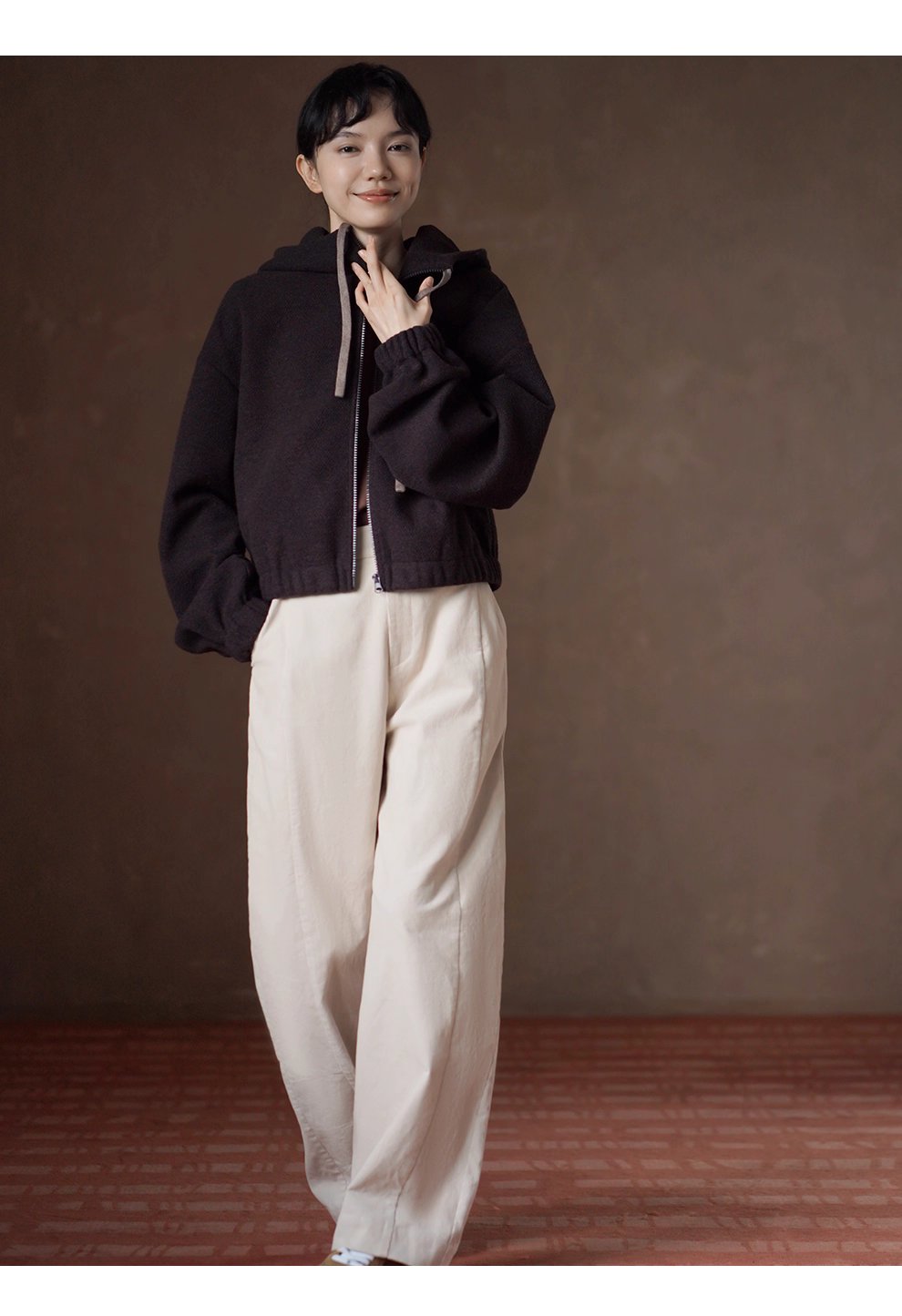 榛果咖濃鬱質感加厚綿羊毛混紡寬鬆短連帽衛衣外套女