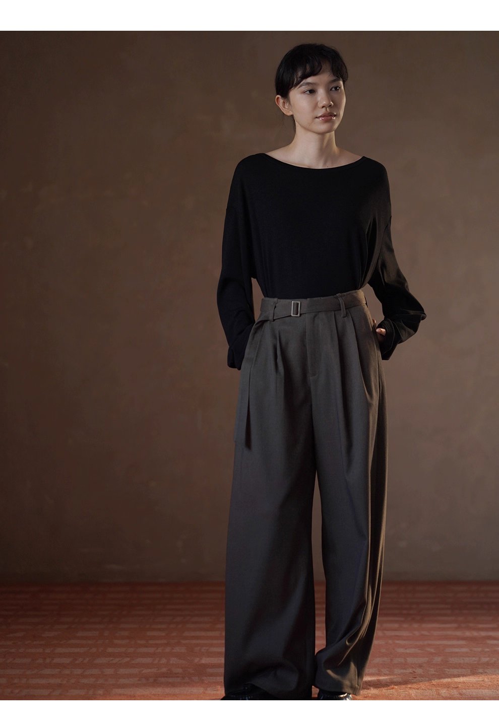 柔軟的慵懶感寬鬆無負擔船領內搭T恤垂感彈性顯瘦上衣女