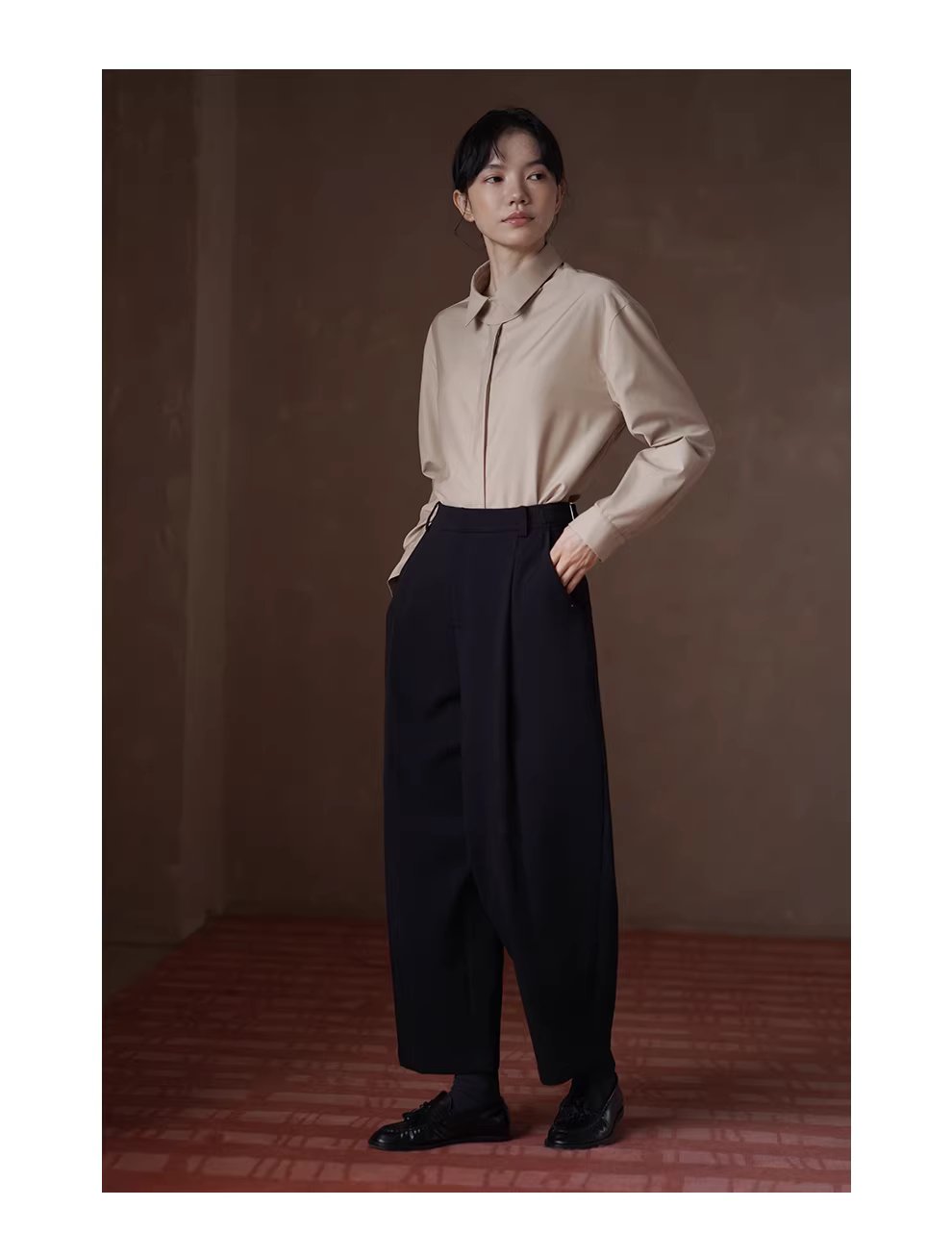 通勤褲王經典不敗顯瘦寬鬆直筒高腰抓毛加厚西裝長褲女,通勤褲王經典不敗顯瘦寬鬆直筒高腰抓毛加厚西裝長褲女,HBEW3039,通勤褲王經典不敗顯瘦寬鬆直筒高腰抓毛加厚西裝長褲女,日字扣腰帶,直筒版型