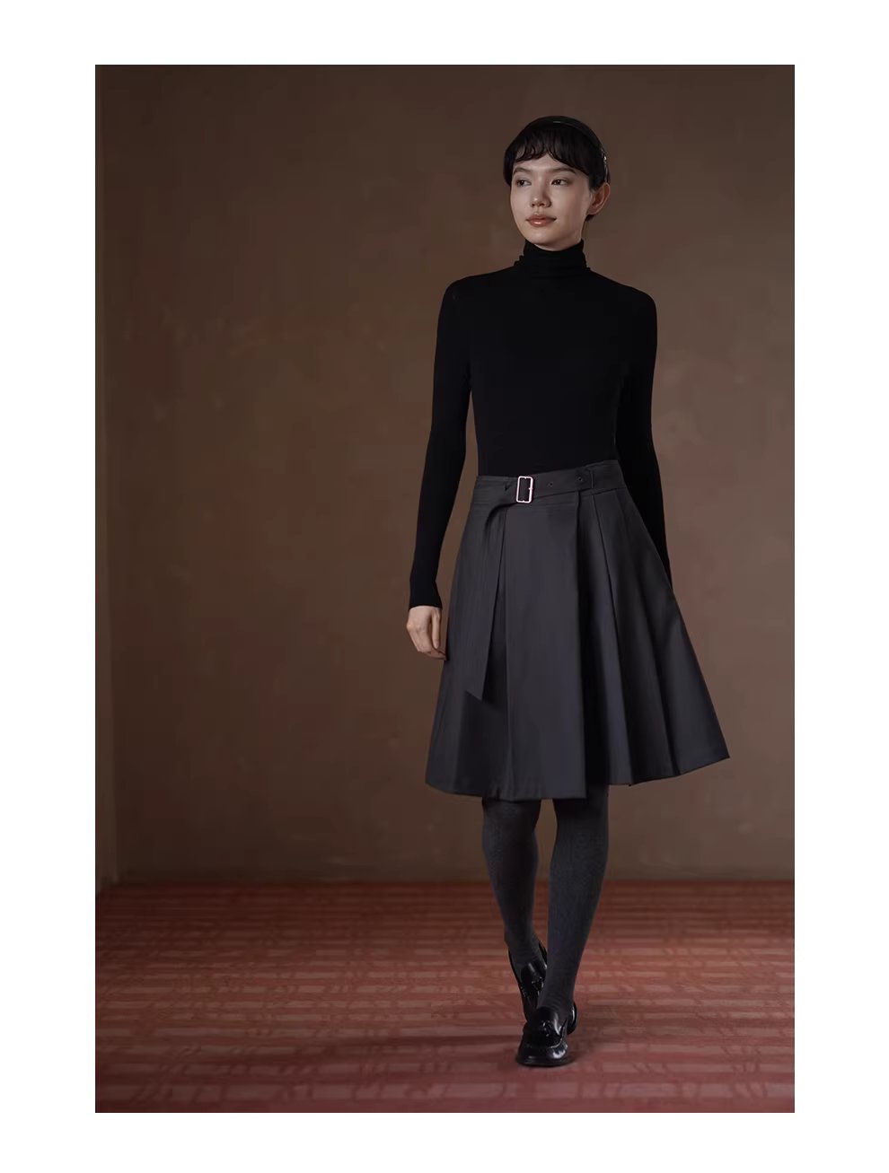進階書呆子百褶裙高腰可調整顯瘦A字復古遮肉通勤半身裙,進階書呆子百褶裙高腰可調整顯瘦A字復古遮肉通勤半身裙,HBEW2028,進階書呆子百褶裙高腰可調整顯瘦A字復古遮肉通勤半身裙,高腰百褶,日字扣腰帶
