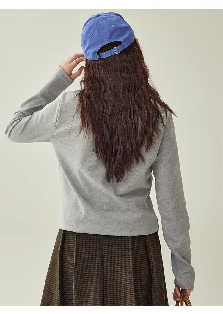 撞色斜領內搭長袖T恤女25冬季新款簡約寬鬆上衣,撞色斜領內搭長袖T恤女25冬季新款簡約寬鬆上衣,HBEW1145,撞色斜領內搭長袖T恤女25冬季新款簡約寬鬆上衣,側排扣,舒適面料