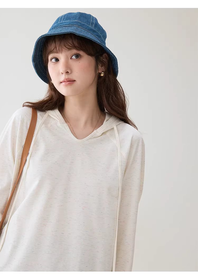 彩織小v領連帽插肩袖T恤女春季新款減齡寬鬆上衣,彩織小v領連帽插肩袖T恤女春季新款減齡寬鬆上衣,HBFS1035,彩織小v領連帽插肩袖T恤女春季新款減齡寬鬆上衣,V領連帽,寬鬆舒適