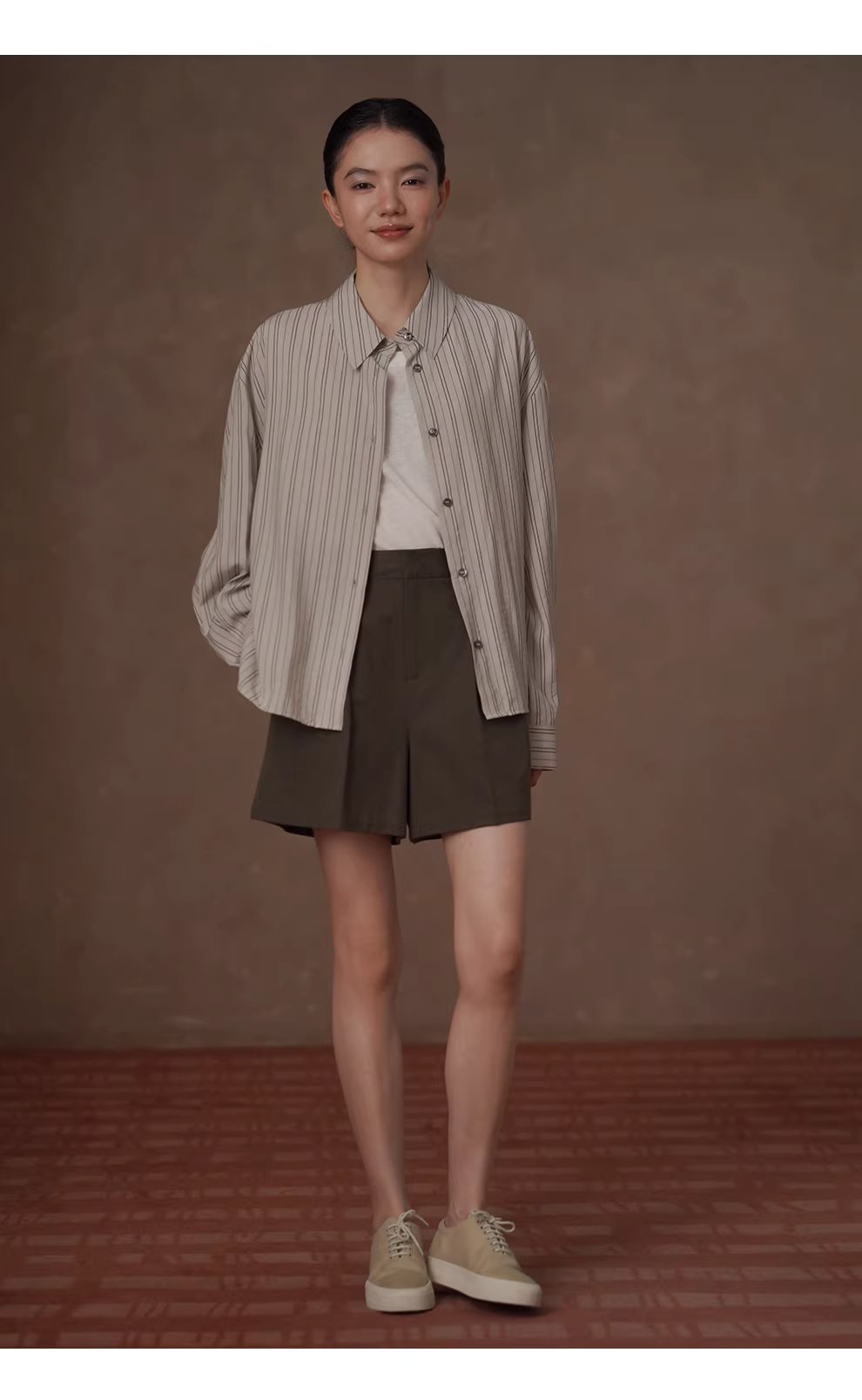 舒適挺括萊賽爾棉混紡高腰顯瘦百搭A字基本款休閒短褲女,舒適挺括萊賽爾棉混紡高腰顯瘦百搭A字基本款休閒短褲女,HBFS3016,舒適挺括萊賽爾棉混紡高腰顯瘦百搭A字基本款休閒短褲女,立體壓褶,腰圍調節