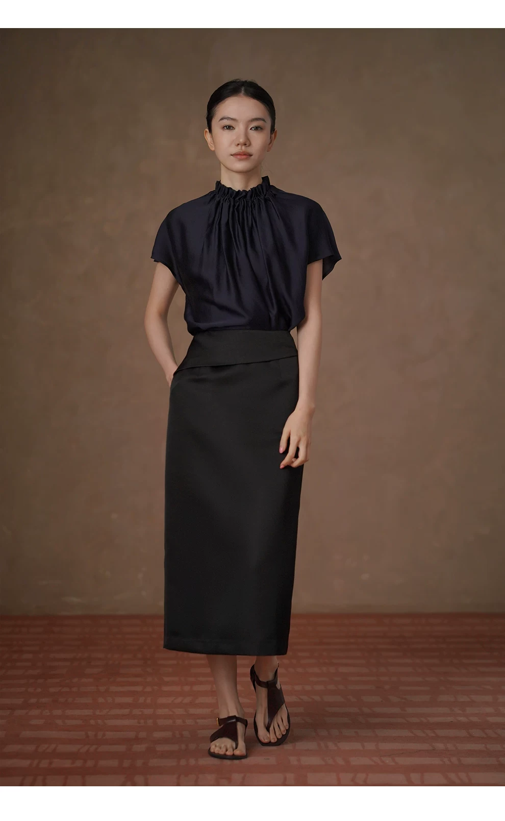 摩登高智優雅半身裙品質緞面寬翻邊高腰顯瘦通勤裙女,摩登高智優雅半身裙品質緞面寬翻邊高腰顯瘦通勤裙女,HBFS2021,摩登高智優雅半身裙品質緞面寬翻邊高腰顯瘦通勤裙女,高腰直筒,翻邊遮肉