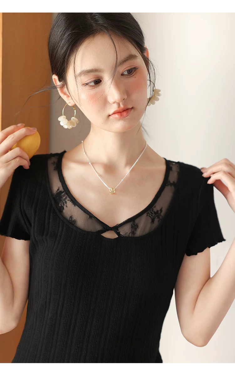 大尺碼巨好看短袖蕾絲拼接V領T恤女2026新款夏季簡約氣質上衣,大尺碼巨好看短袖蕾絲拼接V領T恤女2026新款夏季簡約氣質上衣,HBFS1289,大尺碼巨好看短袖蕾絲拼接V領T恤女2026新款夏季簡約氣質上衣,中大尺碼,蕾絲拼接
