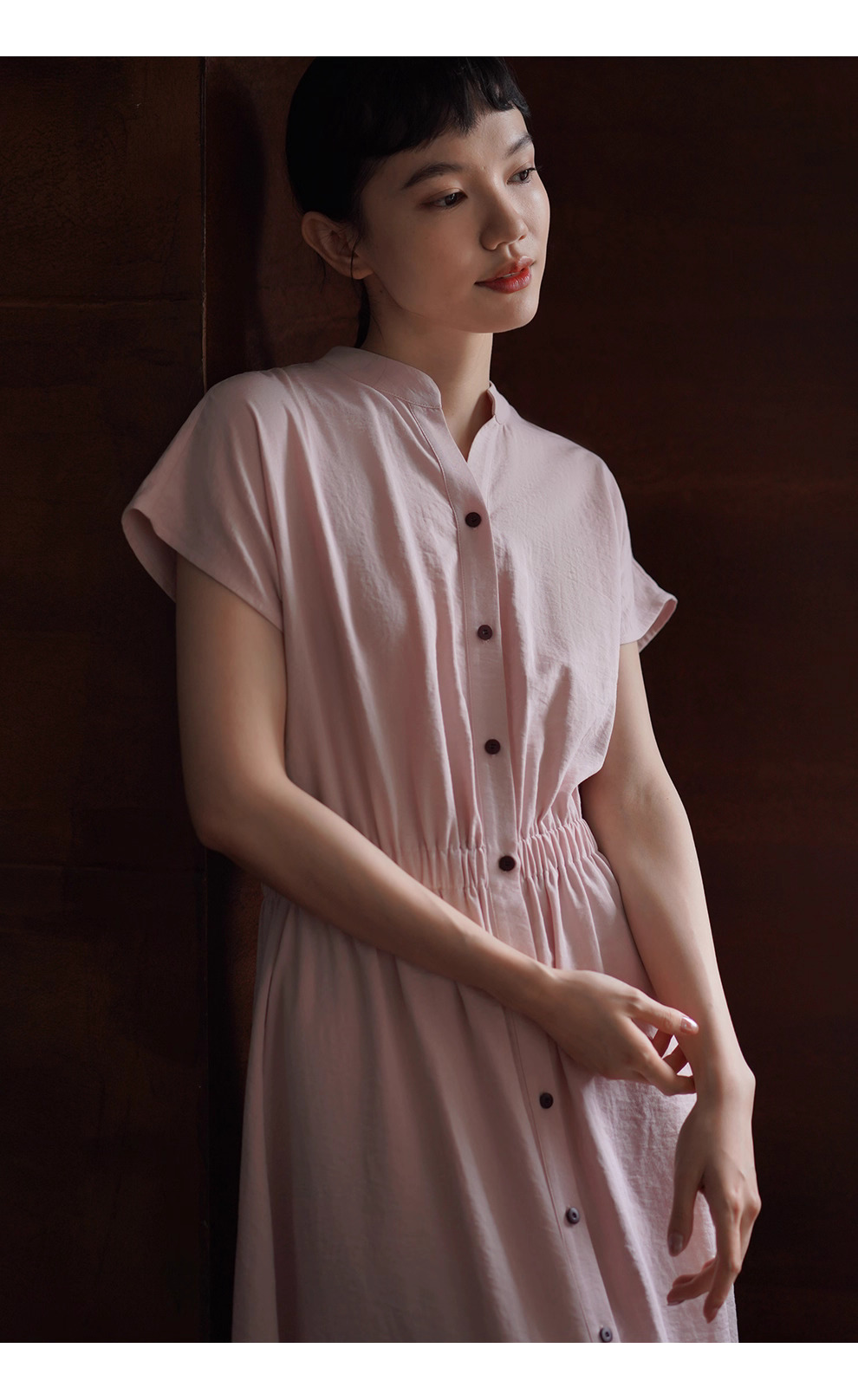 冰透粉晶洋裝寬鬆收腰短袖長撞色釦子立領襯衫裙子