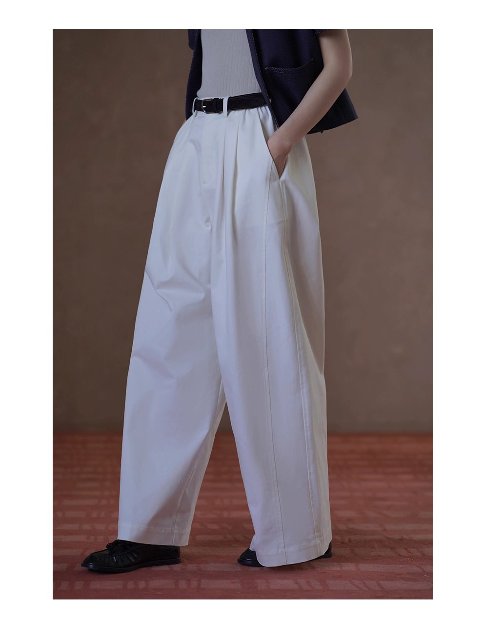 跨季節實用基礎單品分割顯瘦俐落寬鬆版型高腰寬長褲