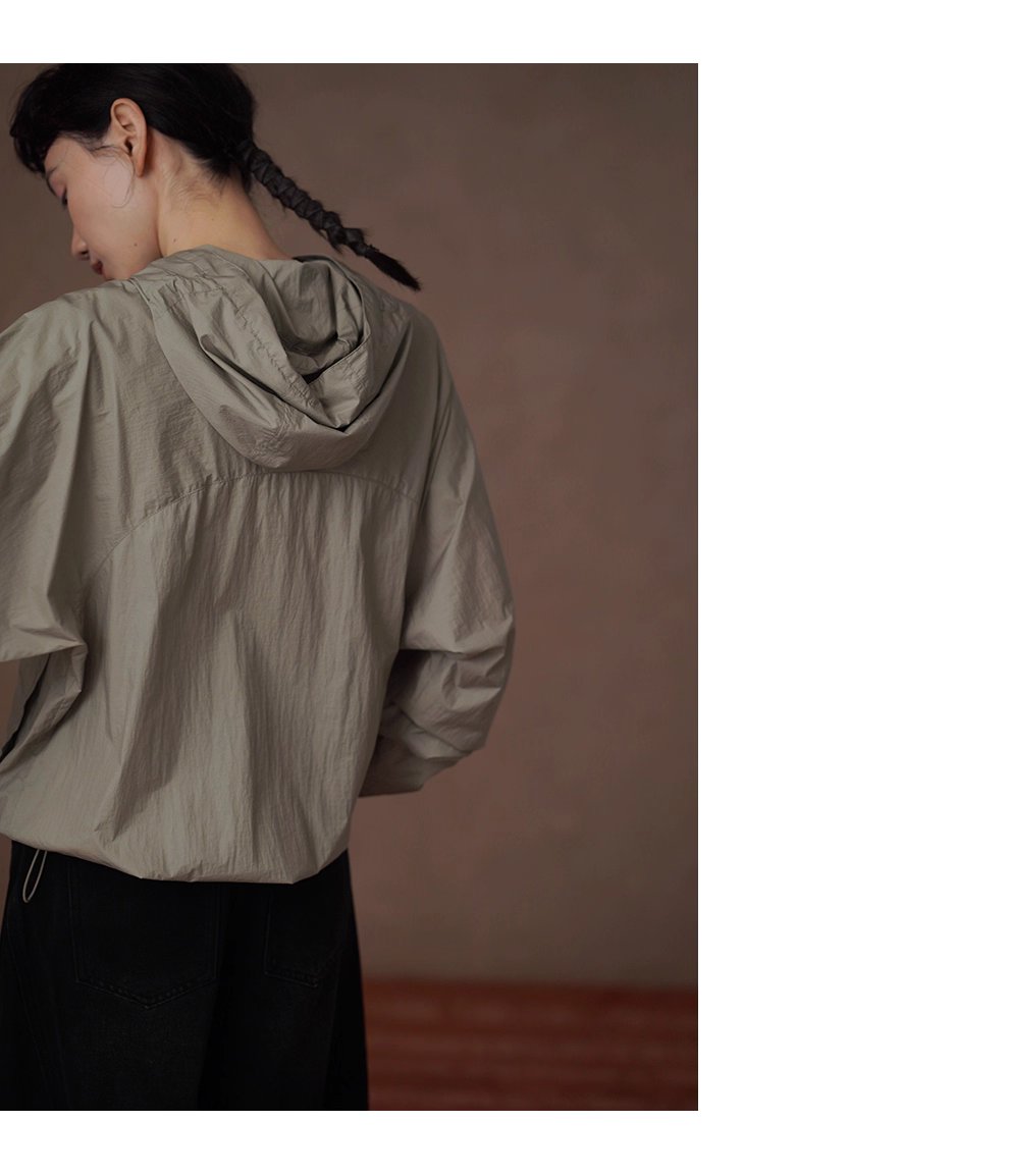 輕薄海苔工裝輕戶外上衣透氣寬鬆顯瘦拉鍊連帽沖風衣女