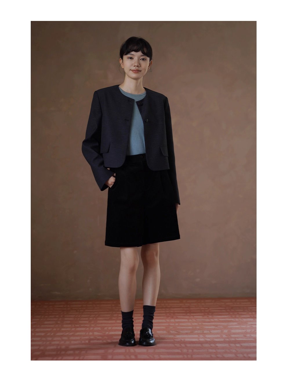 深空亞麻肌理感圓領通勤短外套經典俐落簡約顯瘦西裝女