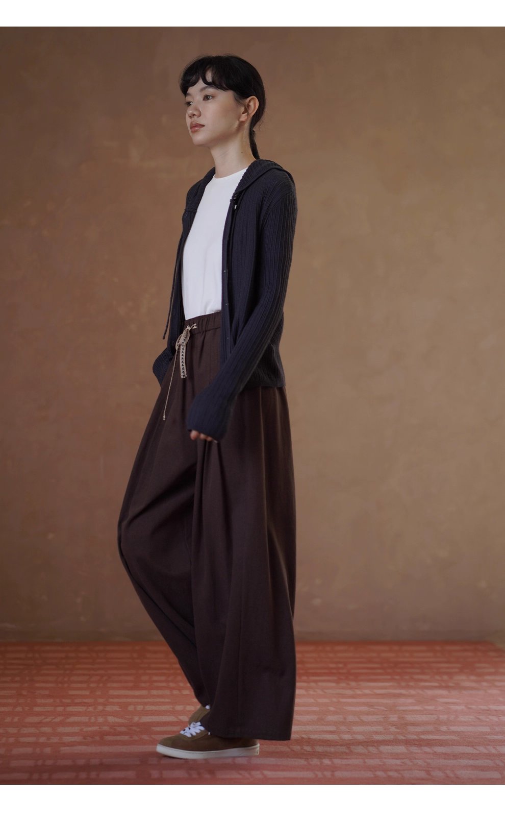 榛果拿鐵長褲顯瘦輪廓柔軟寬鬆織帶抽繩高腰遮肉闊腿褲