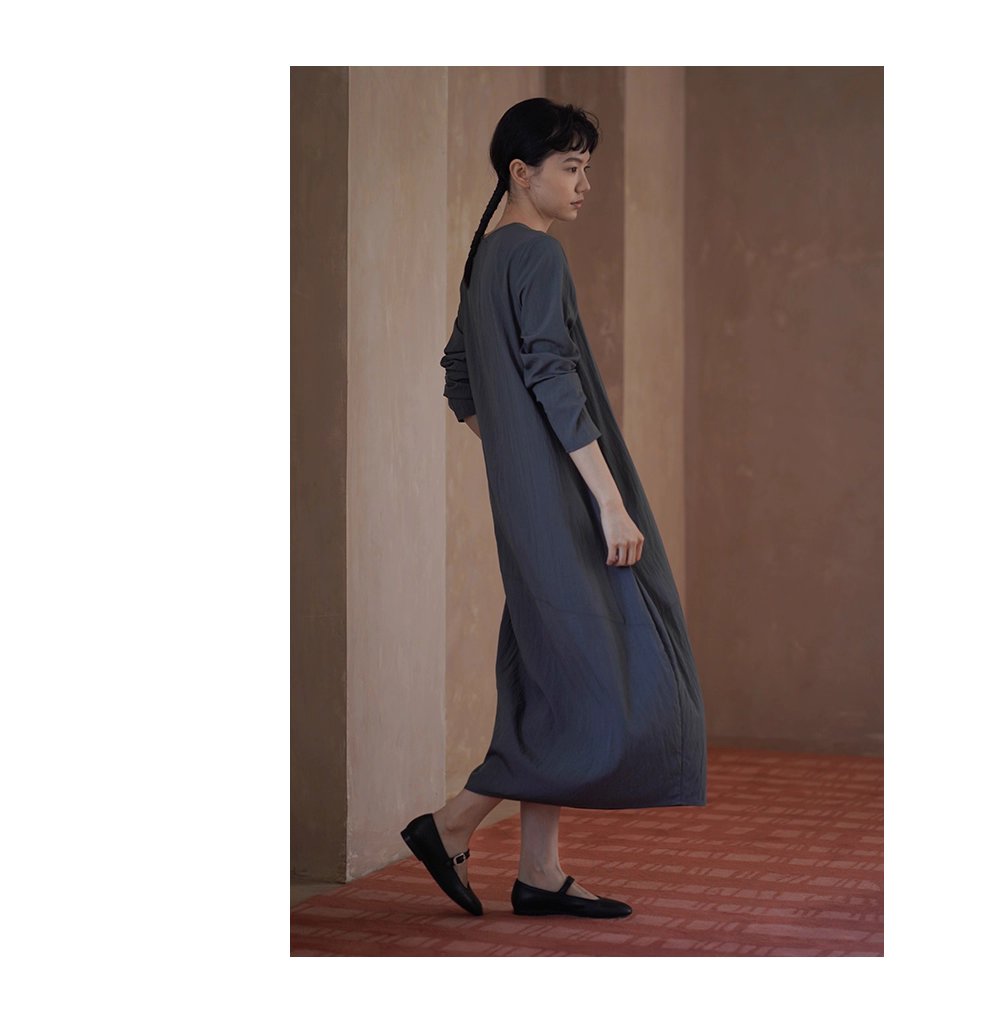 無負擔慵懶洋裝微皺肌理感寬鬆顯瘦廓形圓領通勤裙子