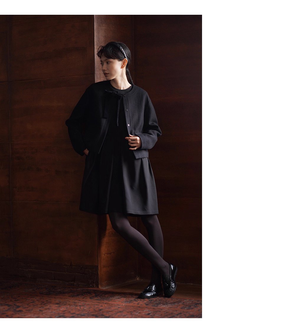 少女祈禱外套可拆式絲絨蝴蝶高含量羊毛短版正肩西裝女