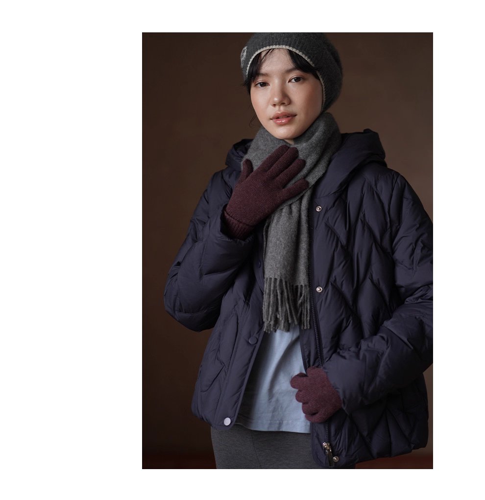 高密仿鑽絨人字紋絎線新國標90白鴨絨連帽短款羽絨衣女